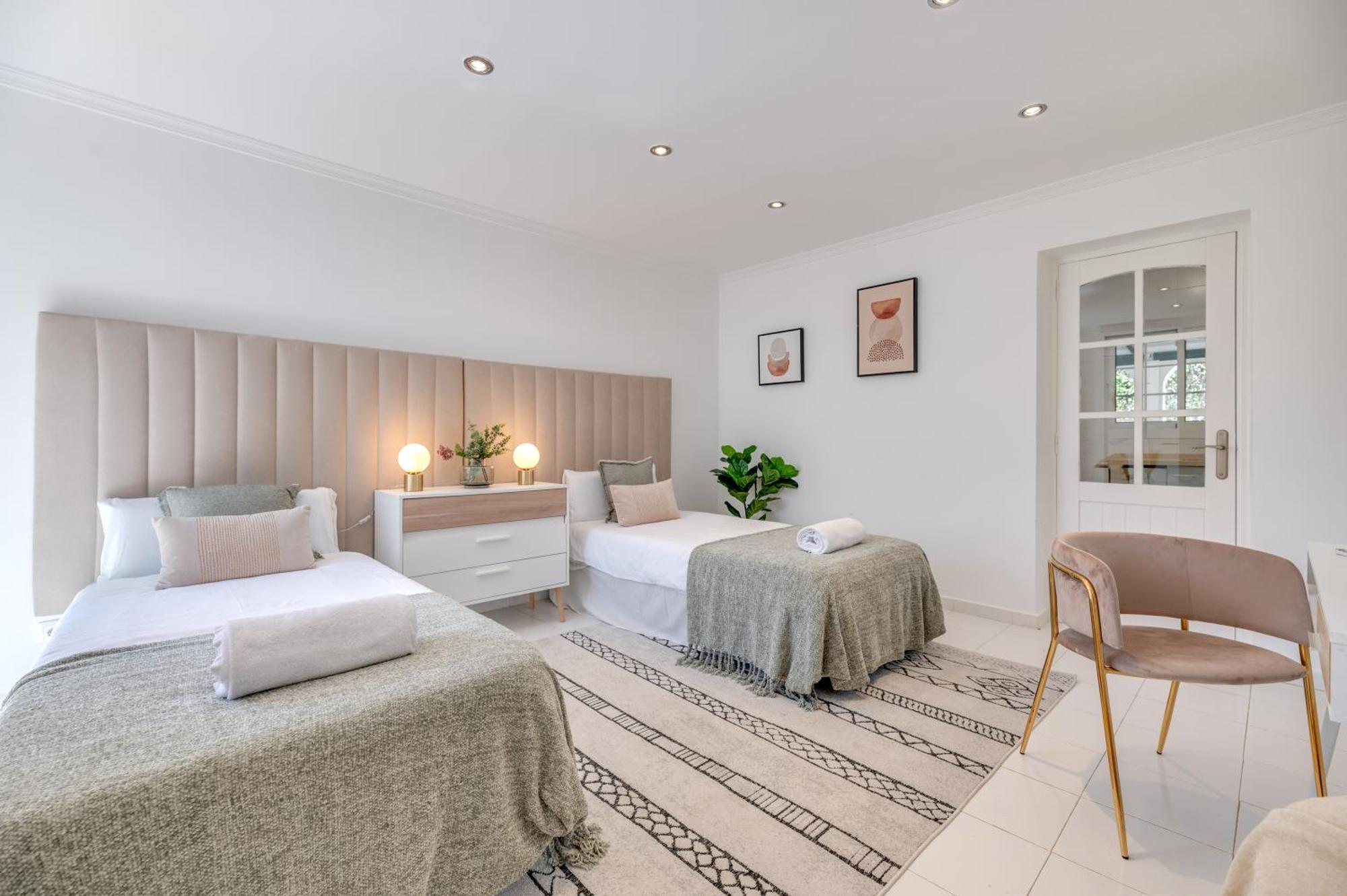 Vacation Marbella I Villa Faldo, Golf Valley, Private Pool, 24H Security, 10 Min From The Marina Eksteriør billede